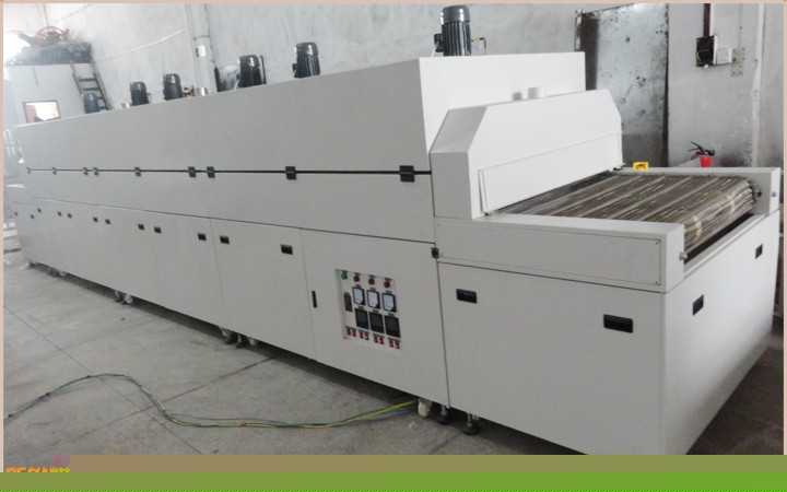 電子五金工業隧道爐